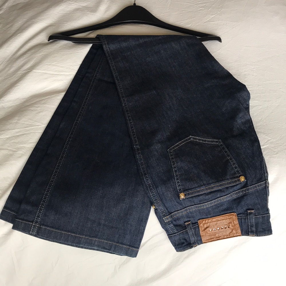 Escada jeans
